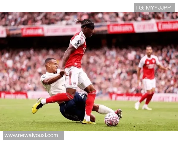 法尔克透露皇马切尔西争夺帕球员拜仁续约面临签字费困扰 法尔克透露皇马切尔西争夺帕球员拜仁续约面临签字费困扰