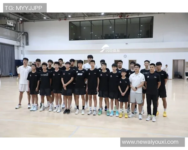 杨瀚森分享揭幕战心态积极训练全力以赴迎接比赛挑战